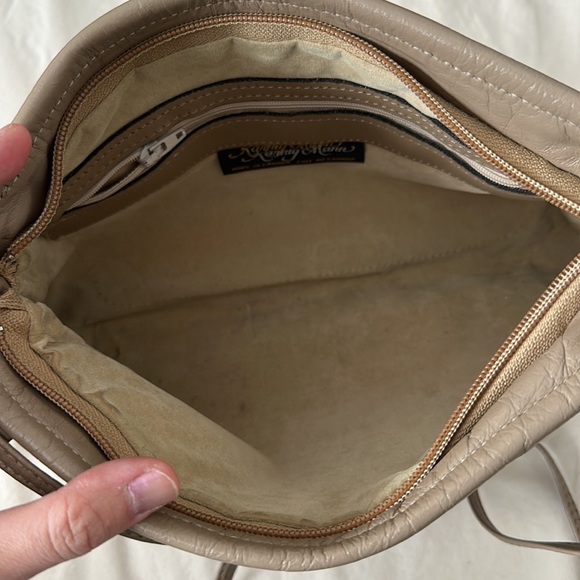 Karnig Mann Vintage Taupe Crossbody Bag - Picture 8 of 10